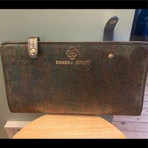 Kendra Scott - jewelry travel bag